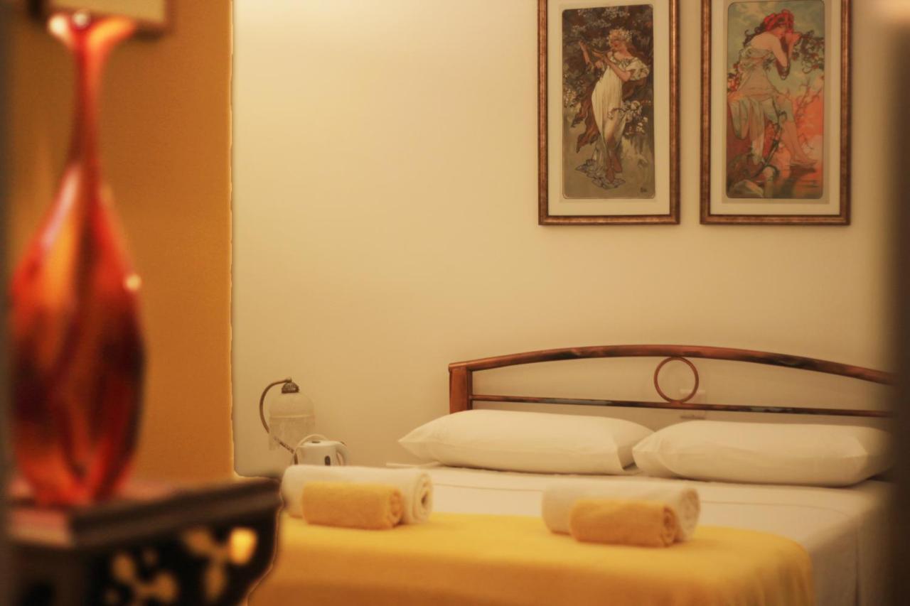 Giljana Ensuite Rooms Shared Terrace & Kitchen Saint Julian's Bagian luar foto