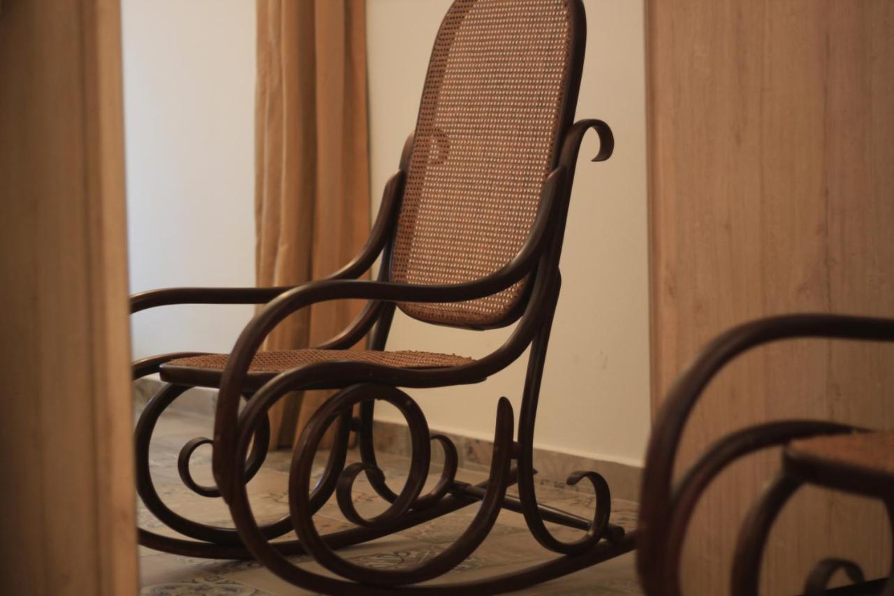 Giljana Ensuite Rooms Shared Terrace & Kitchen Saint Julian's Bagian luar foto