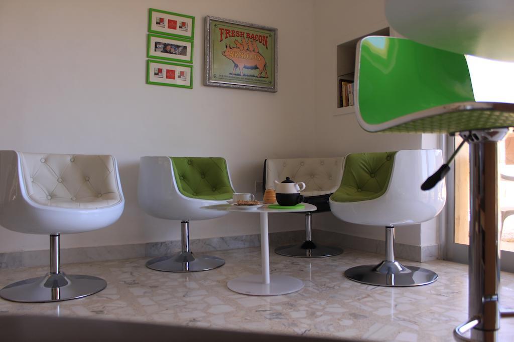 Giljana Ensuite Rooms Shared Terrace & Kitchen Saint Julian's Bagian luar foto